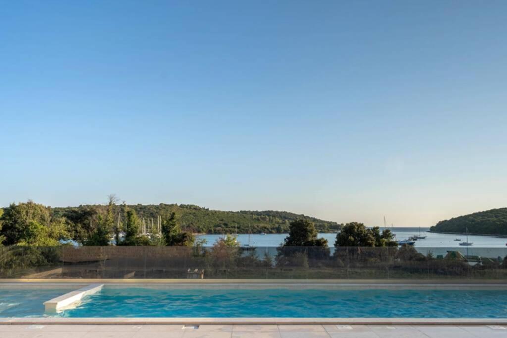 Emarin Apartmán Banjole